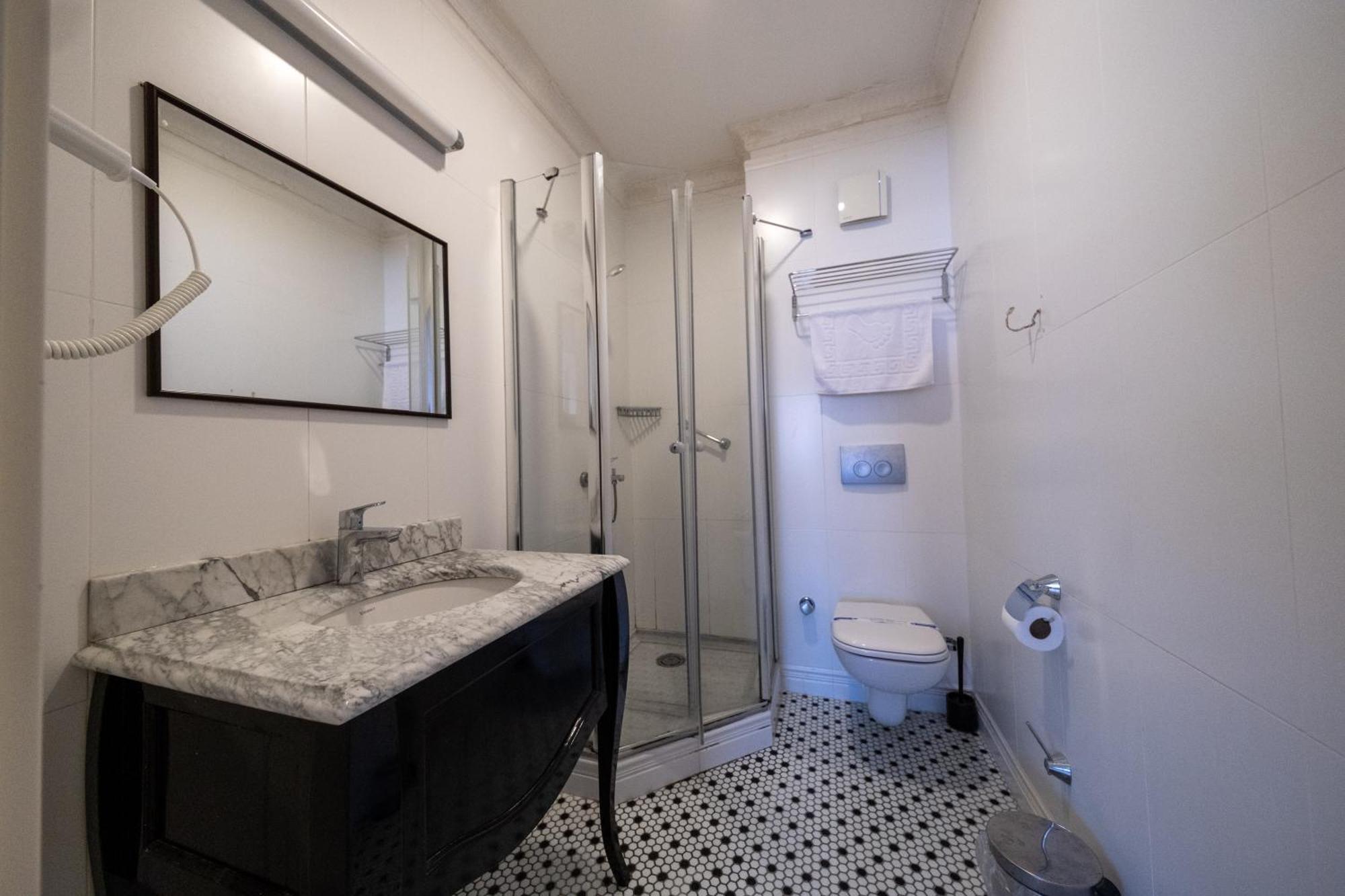 The Luxury Frame Suites Istanbul Eksteriør billede