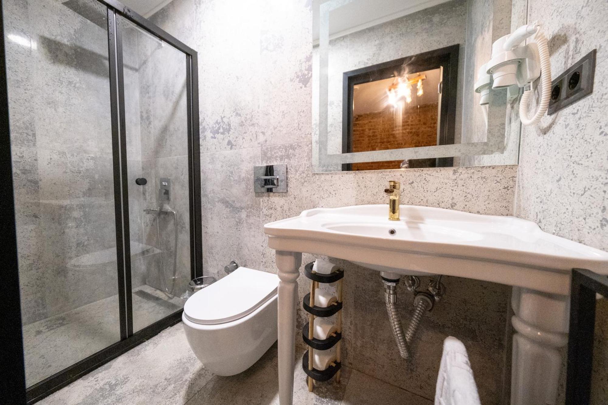 The Luxury Frame Suites Istanbul Eksteriør billede
